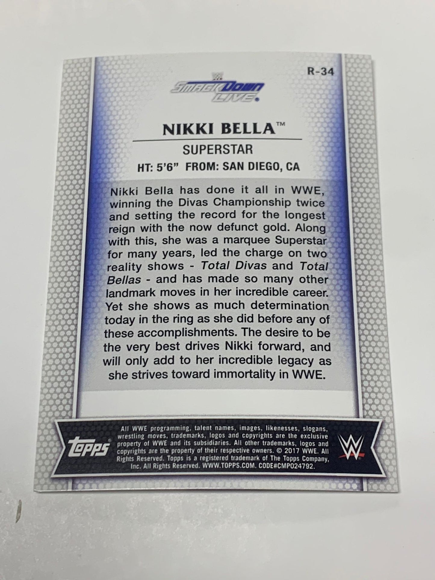 Nikki Bella 2017 WWE Topps Card #R-34