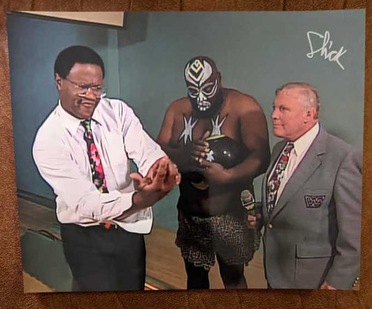 Slick Pose 4 (Bowling with Kamala) Signed Photo COA